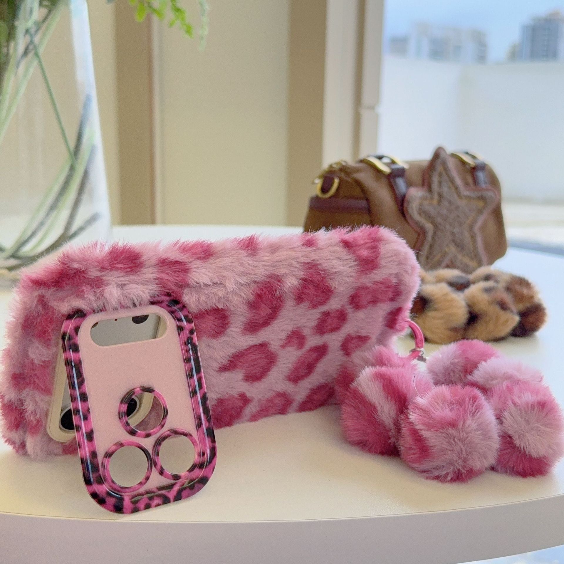 Pink Cheetah Case